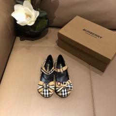 Burberry girl shoes Ts
