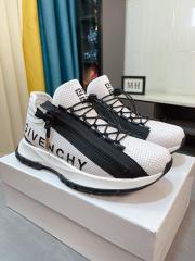 New Shoes 0816h