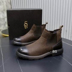 UGG High help man Ts