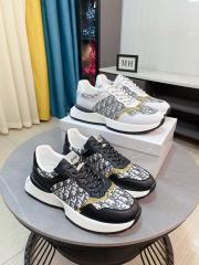 New Shoes2 0726h