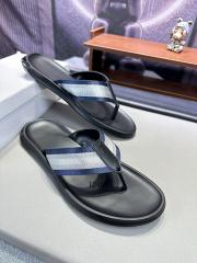 New Shoes2 0819h