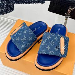 LV slippers man Ts