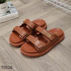 Slippers woman 0910
