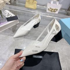 New shoes2 0606h