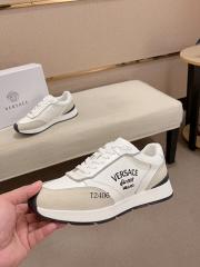 New Shoes2 0616h